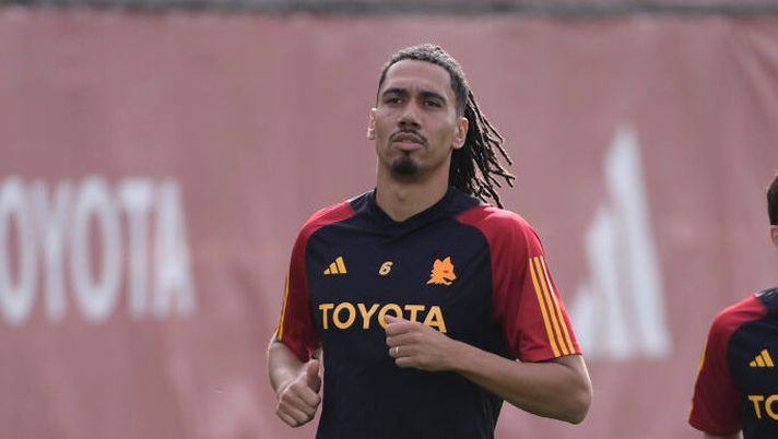 CorSport: “Roma, Smalling non vuole operarsi. E il rientro può slittare ancora” - immagine 1