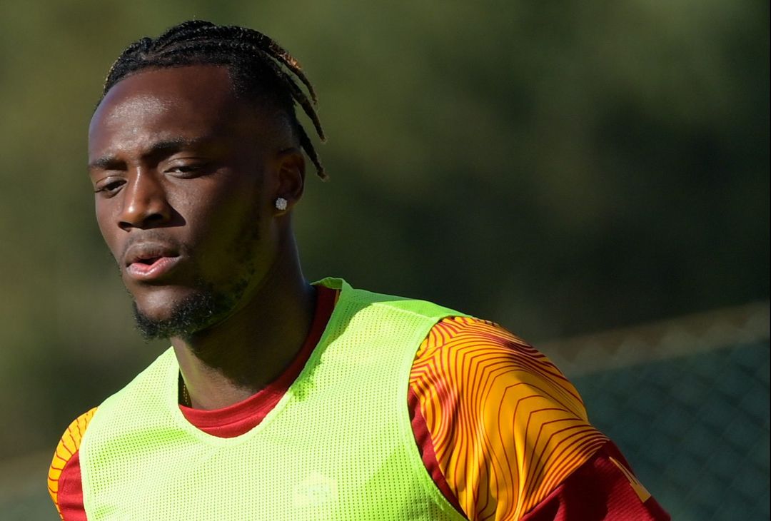 Mattinata di lavoro per la Roma in vista del Betis – FOTO GALLERY - immagine 18