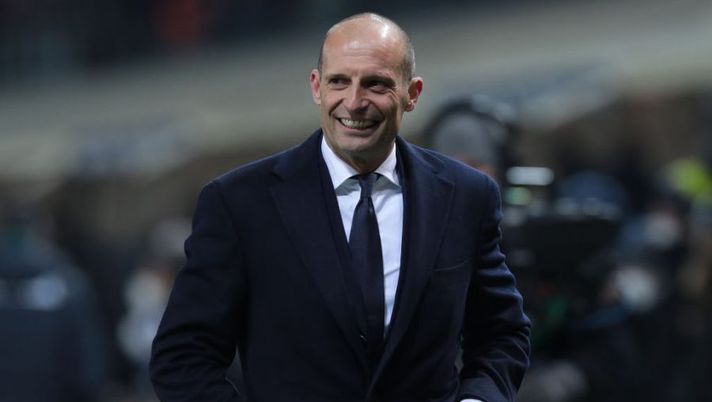 BERGAMO, ITALY - FEBRUARY 13: Juventus coach Massimiliano Allegri smiles at the end of the Serie A match between Atalanta BC and Juventus at Gewiss Stadium on February 13, 2022 in Bergamo, Italy. (Photo by Emilio Andreoli/Getty Images) Allegri: “In Italia i giovani vengono considerati campioni dopo 2-3 partite, ma…” - immagine 1