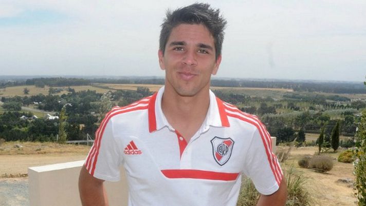 Giovanni Simeone: “Palermo, mi presento. Mi ispiro a Radamel Falcao, mio padre…” Giovanni Simeone: “Palermo, mi presento. Mi ispiro a Radamel Falcao, mio padre…”