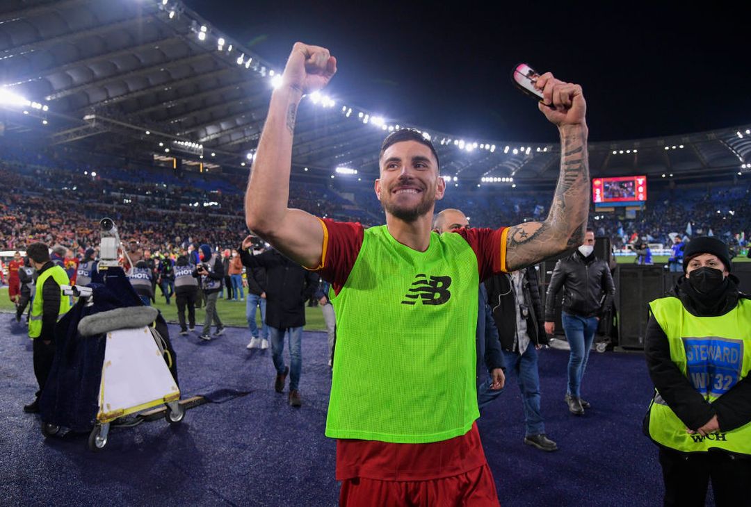 La Roma si scatena: Mancini con la bandiera, Abraham si spoglia – FOTO GALLERY - immagine 43