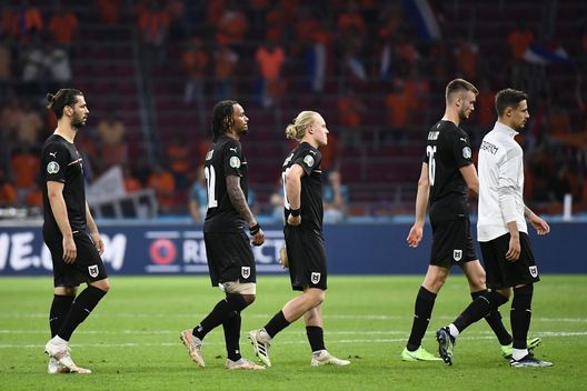 Giocatori dell'Austria a fine partita Giocatori dell'Austria a fine partita