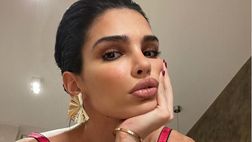 Jovana Djordjevic, il selfie è spaziale: i fan catturati dalla scollatura