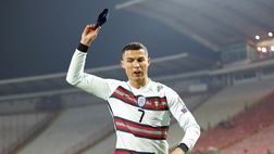 Da 60 a…110: asini e secchioni del pallone, tra la sedia lanciata al prof da CR7 e alcune lauree inattese