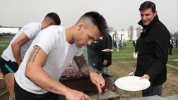 Qatar 2022, l’Argentina di Lautaro non ha rinunciato all’asado: incredibile quantità di…