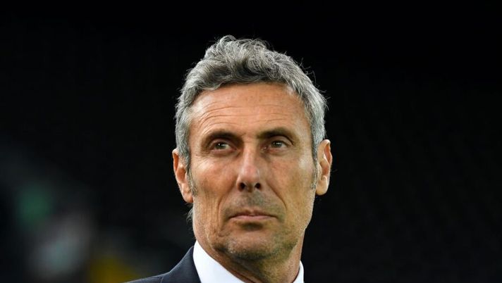 UDINE, ITALY - NOVEMBER 22: Luca Gotti head coach of Udinese Calcio looks on during the Serie A match between Udinese Calcio and Genoa CFC at Dacia Arena on November 22, 2020 in Udine, Italy. (Photo by Alessandro Sabattini/Getty Images) Gotti: “Deulofeu non sarà della partita”. Le prove di formazione dell’Udinese - immagine 1