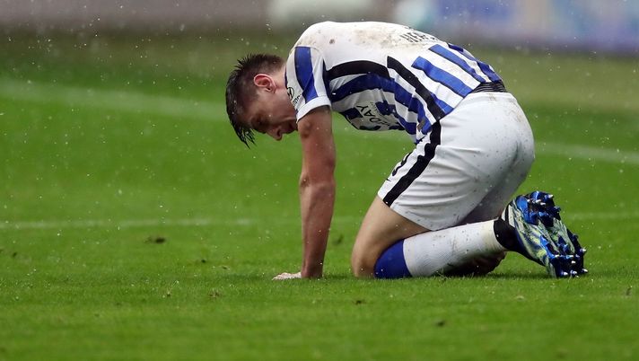 FRANKFURT AM MAIN, GERMANY - JANUARY 30: Krzysztof Piatek of Hertha reacts during the Bundesliga match between Eintracht Frankfurt and Hertha BSC at Deutsche Bank Park on January 30, 2021 in Frankfurt am Main, Germany. (Photo by Alex Grimm/Getty Images) FRANKFURT AM MAIN, GERMANY - JANUARY 30: Krzysztof Piatek of Hertha reacts during the Bundesliga match between Eintracht Frankfurt and Hertha BSC at Deutsche Bank Park on January 30, 2021 in Frankfurt am Main, Germany. (Photo by Alex Grimm/Getty Images)
