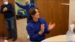 VIDEO / Musetti, discorso e risate: compleanno coi compagni della Davis
