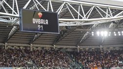 Dybala double face: gli onori dello Stadium, i lazzi dei social…