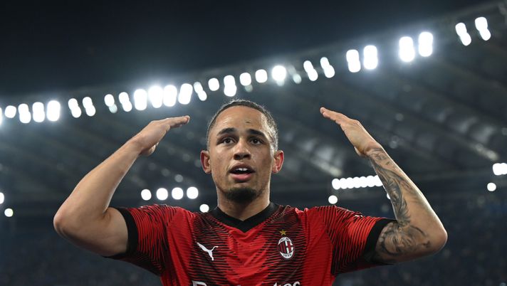 esultanza gol Noah Okafor AC Milan Lazio-Milan 0-1 Serie A 2023-2024