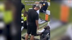 Daniel Maldini saluta il Milan, Bakayoko quasi non ci crede | VIDEO