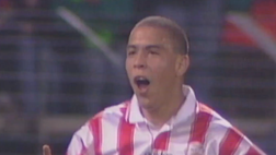 VIDEO / Quando Ronaldo distruggeva le difese olandesi: che magie!