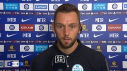 De Vrij: “In difesa stiamo migliorando, contento per il gol. La svolta? Prima del Barça…”