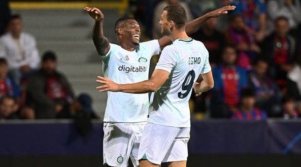 Getty Images Dzeko Dumfries Inter