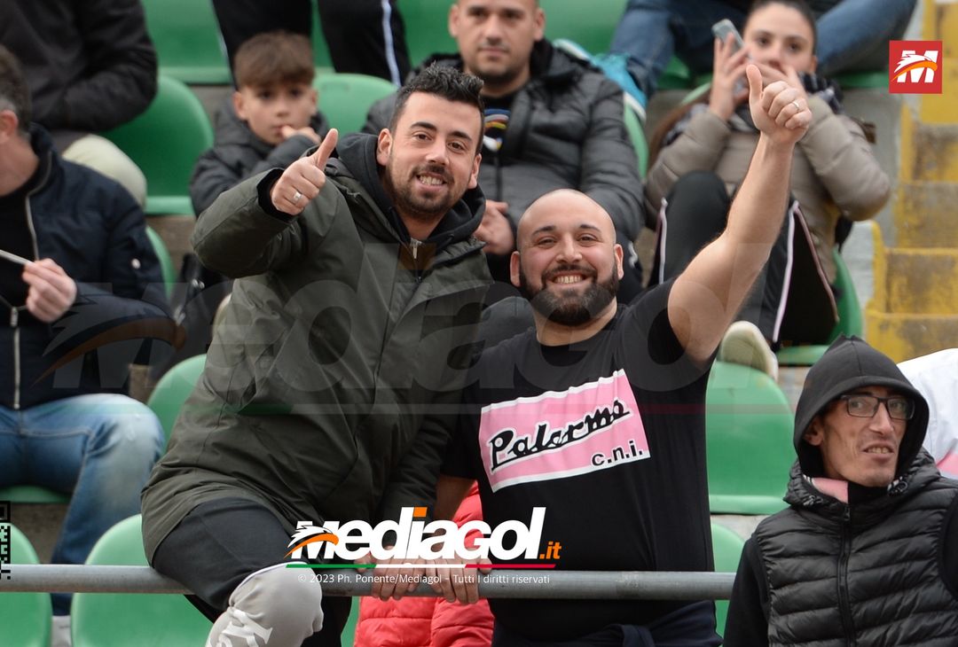 FOTOTIFO Palermo-Reggina 2-1, i tifosi allo Stadio “Renzo Barbera” (Gallery) - immagine 42