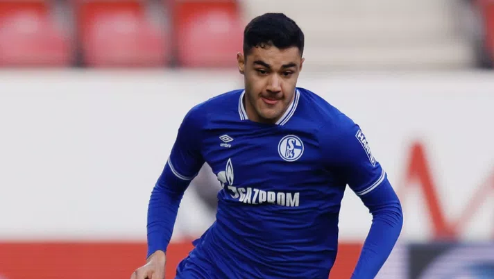 Ozan Kabak (difensore Schalke 04), obiettivo di calciomercato del Milan passato al Liverpool | News (Getty Images)