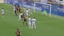 VIDEO / Due palle in rete: che caos in Spagna!