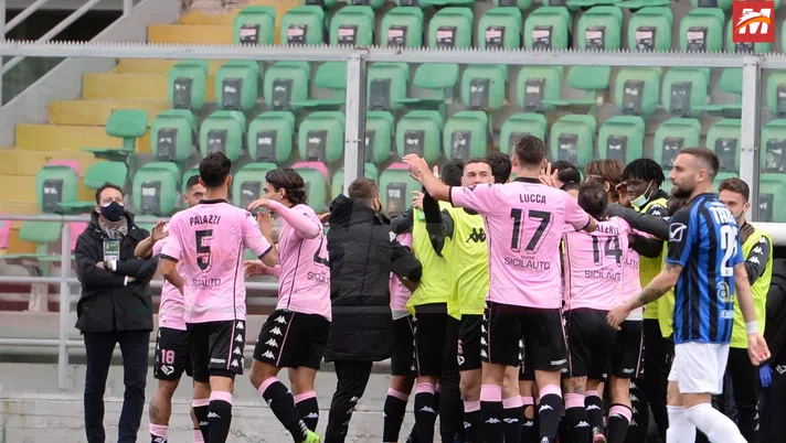 Palermo, due tegole per Filippi: c&#8217;è un positivo al Covid nel gruppo squadra, infortunio per Marconi. I dettagli