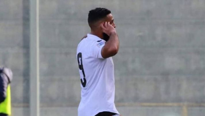 Esultanza Foggia per il derby vinto di misura a Taranto 