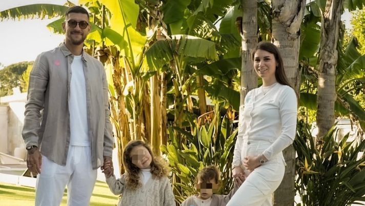 “Non c’è due senza tre”. La famiglia Pellegrini si allarga “Non c’è due senza tre”. La famiglia Pellegrini si allarga - immagine 1