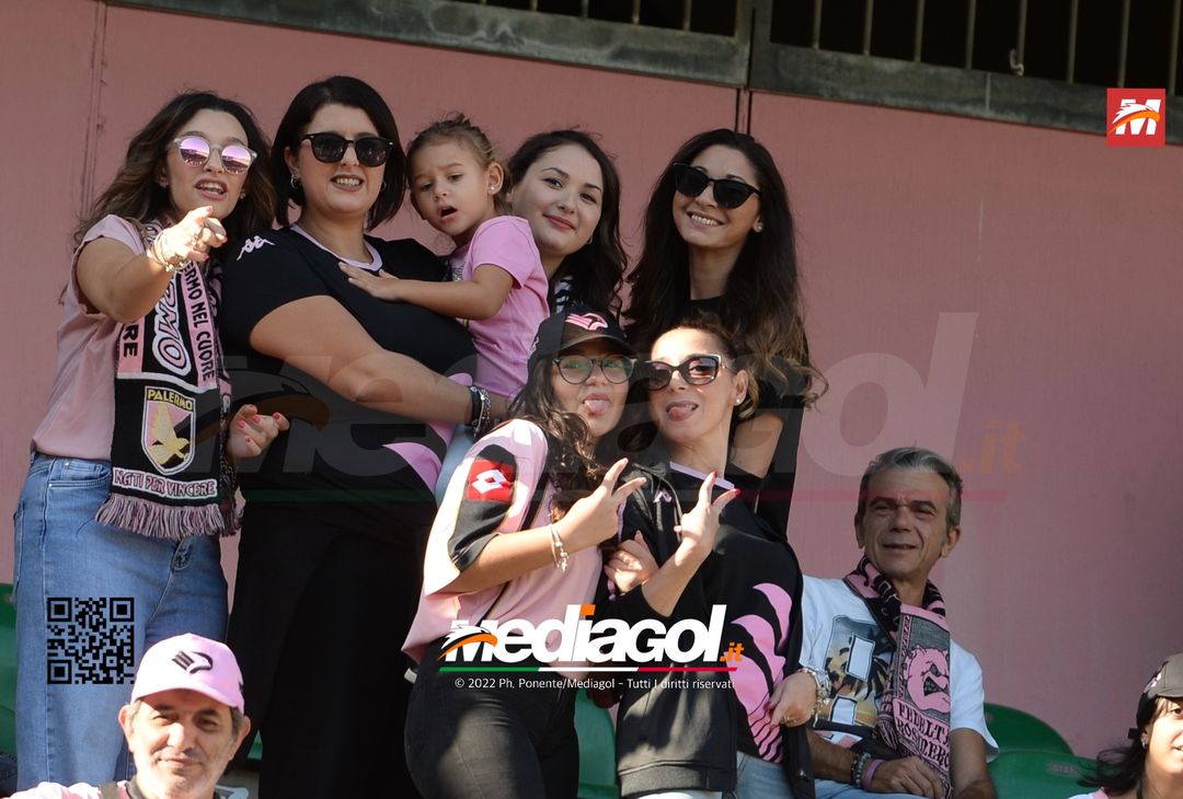 FOTOTIFO Palermo-Cittadella 0-0, i tifosi allo Stadio “Renzo Barbera” (Gallery) - immagine 80