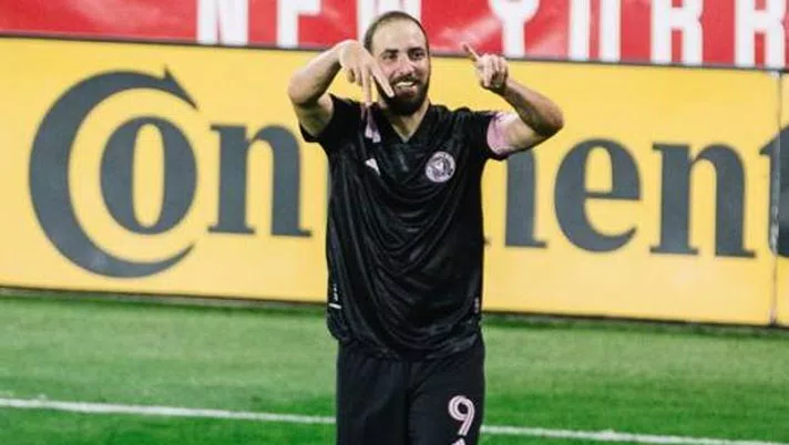 Higuain (Twitter Mls)
