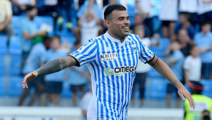 FERRARA, ITALY - SEPTEMBER 15: Andrea Petagna of Spal celebrate a frist gol with his team mates during the Serie A match between SPAL and SS Lazio at Stadio Paolo Mazza on September 15, 2019 in Ferrara, Italy. (Photo by Marco Rosi/Getty Images) Spal, Semplici e le scelte anti-Samp: novità Igor, Murgia, Strefezza e Floccari… - immagine 1