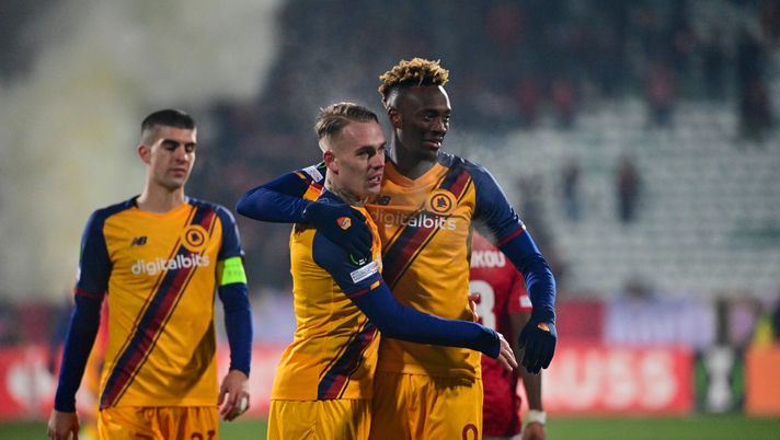 Conference, fuori il Tottenham la Roma sulla carta è la più forte del torneo - immagine 1