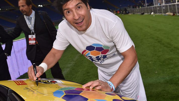 ROME, ITALY - SEPTEMBER 01: Ivan Zamorano attends the Interreligious Match For Peace at Olimpico Stadium on September 1, 2014 in Rome, Italy. (Photo by Tullio M. Puglia/Getty Images) ROME, ITALY - SEPTEMBER 01: Ivan Zamorano attends the Interreligious Match For Peace at Olimpico Stadium on September 1, 2014 in Rome, Italy. (Photo by Tullio M. Puglia/Getty Images)
