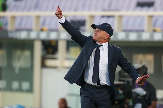 GERMOGLI PH: 8 LUGLIO 2020 FIRENZE STADIO ARTEMIO FRANCHI SERIE A FIORENTINA VS CAGLIARI NELLA FOTO IACHINI GERMOGLI PH: 8 LUGLIO 2020 FIRENZE STADIO ARTEMIO FRANCHI SERIE A FIORENTINA VS CAGLIARI NELLA FOTO IACHINI