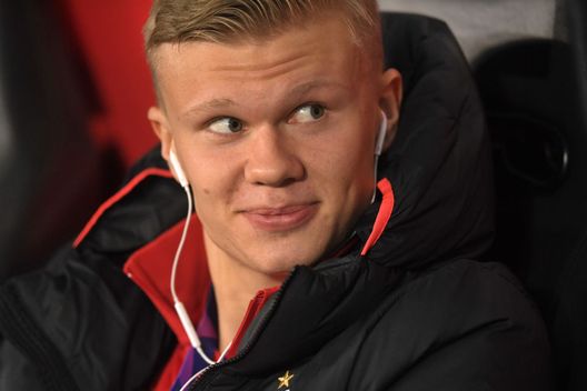 La musica nelle cuffie di Haaland: non certo un caso, ma una grande passione per il ragazzo-prodigio... Derby in Nazionale, lo svedese Augustinsson: “Haaland è un po’ immaturo…”- immagine 2