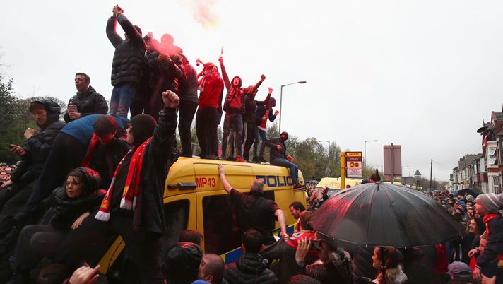 Roma trema: rischio alleanza fra tifosi laziali e hooligans del Liverpool - immagine 1