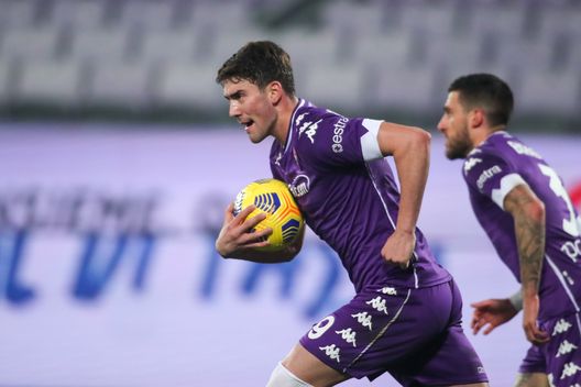 GERMOGLI PH: 16 DICEMBRE 2020 FIRENZE STADIO ARTEMIO FRANCHI SERIE A FIORENTINA VS SASSUOLO NELLA FOTO GOL VLAHOVIC ESULTANZA GERMOGLI PH: 16 DICEMBRE 2020 FIRENZE STADIO ARTEMIO FRANCHI SERIE A FIORENTINA VS SASSUOLO NELLA FOTO GOL VLAHOVIC ESULTANZA