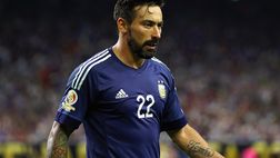 Coronavirus, Lavezzi cuore d’oro: donati 70.000 euro di generi alimentari alla sua città natale