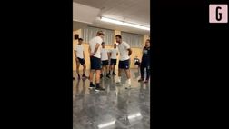 VIDEO / Buffon li batte tutti: campione a…carta, forbice e sasso!