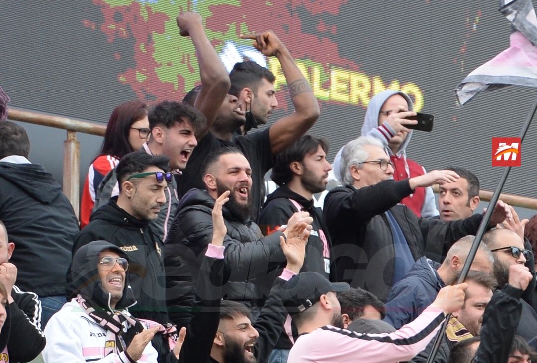 FOTO, i tifosi allo stadio per Palermo – Fidelis Andria 1-1 (Gallery) - immagine 18