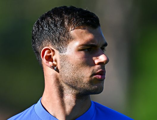 TIRRENIA, ITALY - MAY 31: Pietro Pellegri of Italy looks on during an Italy U21 Training Session on May 31, 2022 in Tirrenia, Italy. (Photo by Simone Arveda/Getty Images) Nazionali, Lussemburgo-Italia 0-3: Pellegri scatenato, prima rete in Under 21- immagine 2