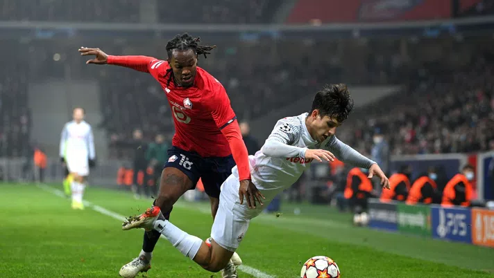 Maignan commenta una foto di Renato Sanches, obiettivo di calciomercato del Milan