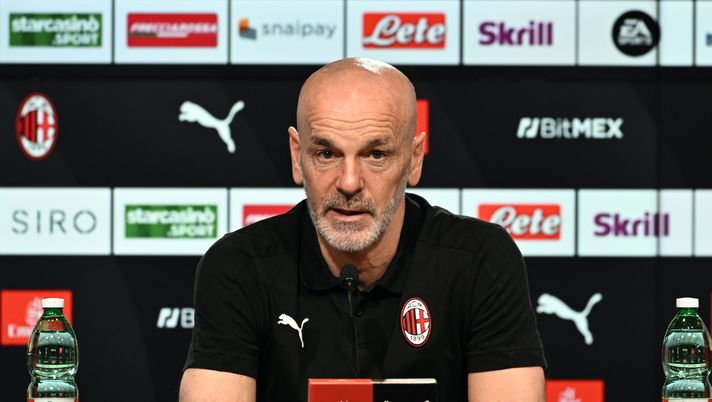 Stefano Pioli AC Milan conferenza stampa Milanello