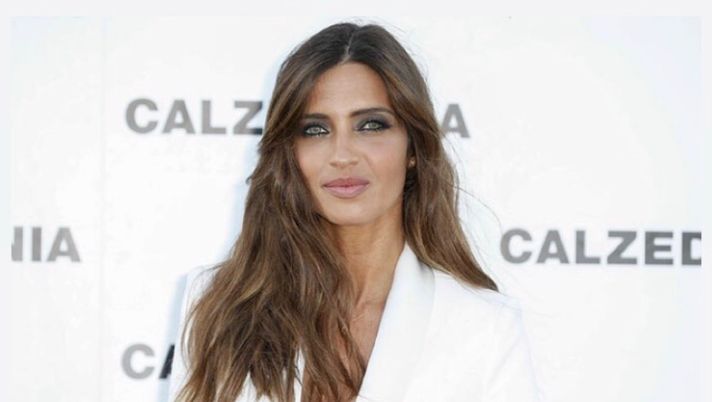 Sara Carbonero, prima serata in leggerezza dopo l’infarto di Iker: a Ibiza per… 