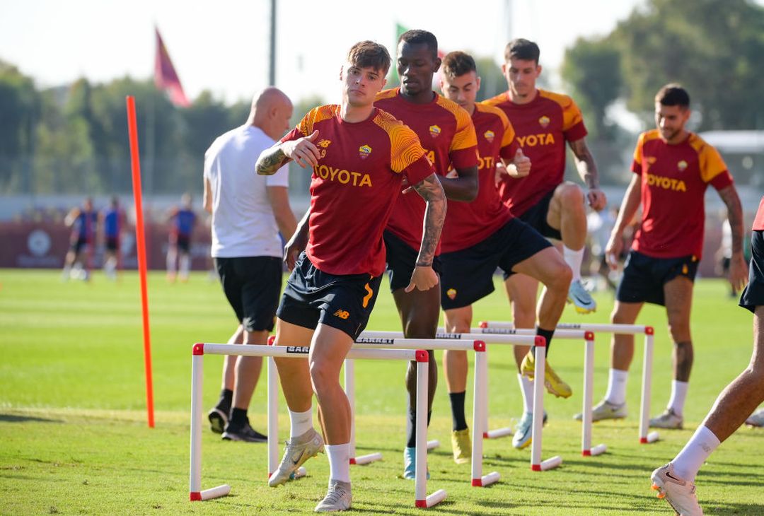 Trigoria, seduta tra palestra e campo verso Roma-Napoli – FOTO GALLERY - immagine 38