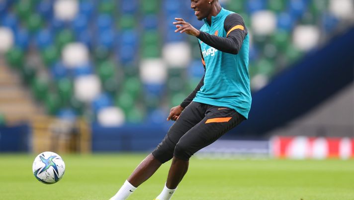 BELFAST, NORTHERN IRELAND - AUGUST 10: Tammy Abraham of Chelsea in action during a Chelsea FC Training Session ahead of the UEFA Super Cup 2021 match between Chelsea FC and Villarreal at Windsor Park on August 10, 2021 in Belfast, Northern Ireland. (Photo by Catherine Ivill/Getty Images) BELFAST, NORTHERN IRELAND - AUGUST 10: Tammy Abraham of Chelsea in action during a Chelsea FC Training Session ahead of the UEFA Super Cup 2021 match between Chelsea FC and Villarreal at Windsor Park on August 10, 2021 in Belfast, Northern Ireland. (Photo by Catherine Ivill/Getty Images)