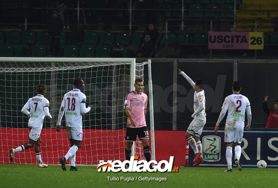  during the Serie B match between US Citta di Palermo and US Salernitana at Stadio Renzo Barbera on January 18, 2019 in Palermo, Italy.  