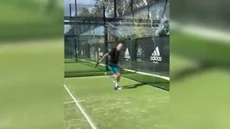 VIDEO/ Zidane, che classe! Ecco come si alza la pallina da padel