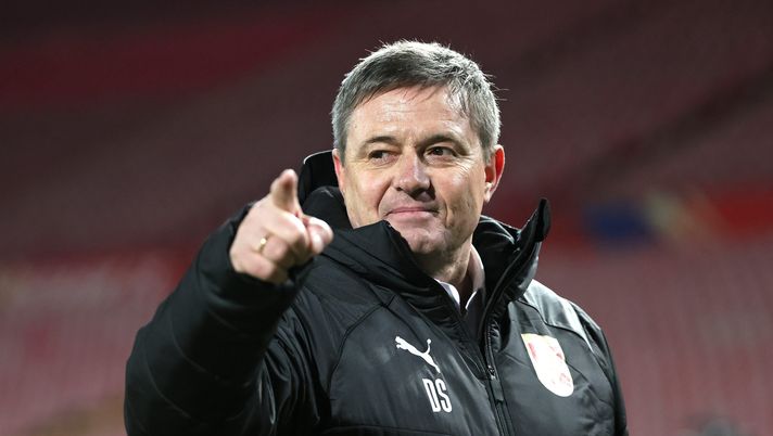 BELGRADE, SERBIA - MARCH 24: Dragan Stojkovic, Head Coach of Serbia reacts during the FIFA World Cup 2022 Qatar qualifying match between Serbia and Republic of Ireland on March 24, 2021 in Belgrade, Serbia. Sporting stadiums around Serbia remain under strict restrictions due to the Coronavirus Pandemic as Government social distancing laws prohibit fans inside venues resulting in games being played behind closed doors. (Photo by Srdjan Stevanovic/Getty Images) BELGRADE, SERBIA - MARCH 24: Dragan Stojkovic, Head Coach of Serbia reacts during the FIFA World Cup 2022 Qatar qualifying match between Serbia and Republic of Ireland on March 24, 2021 in Belgrade, Serbia. Sporting stadiums around Serbia remain under strict restrictions due to the Coronavirus Pandemic as Government social distancing laws prohibit fans inside venues resulting in games being played behind closed doors. (Photo by Srdjan Stevanovic/Getty Images)