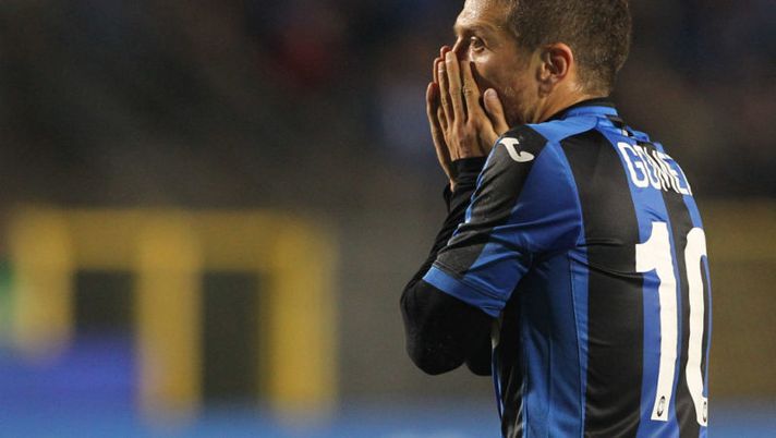 during the Serie A match between Atalanta BC and FC Crotone at Stadio Atleti Azzurri d'Italia on September 20, 2017 in Bergamo, Italy. Atalanta, dal Papu a Toloi: le ultime di formazione. E una pazza idea stuzzica Gasp - immagine 1