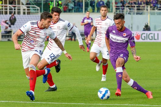 GERMOGLI PH: 24 OTTOBRE 2021 FIRENZE STADIO ARTEMIO FRANCHI SERIE A FIORENTINA VS CAGLIARI NELLA FOTO GONZALEZ GERMOGLI PH: 24 OTTOBRE 2021 FIRENZE STADIO ARTEMIO FRANCHI SERIE A FIORENTINA VS CAGLIARI NELLA FOTO GONZALEZ