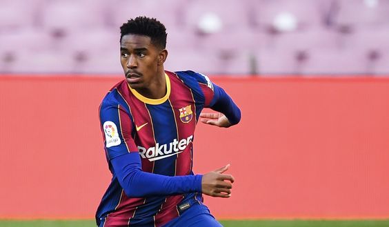  Júnior Firpo (difensore Barcellona), obiettivo di calciomercato del Milan | AC Milan News (Getty Images) 