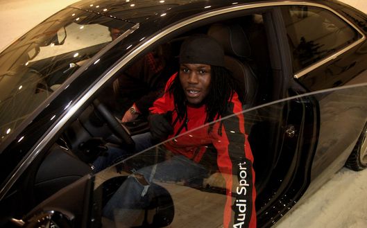 MADRID, SPAIN - OCTOBER 26: Royston Drenthe looks on during the Audi Car Handover and Snow Driving Experience with Real Madrid at the Snowzone on October 26, 2009 in Madrid, Spain. (Photo by Friedemann Vogel/Bongarts/Getty Images for Audi) MADRID, SPAIN - OCTOBER 26: Royston Drenthe looks on during the Audi Car Handover and Snow Driving Experience with Real Madrid at the Snowzone on October 26, 2009 in Madrid, Spain. (Photo by Friedemann Vogel/Bongarts/Getty Images for Audi)
