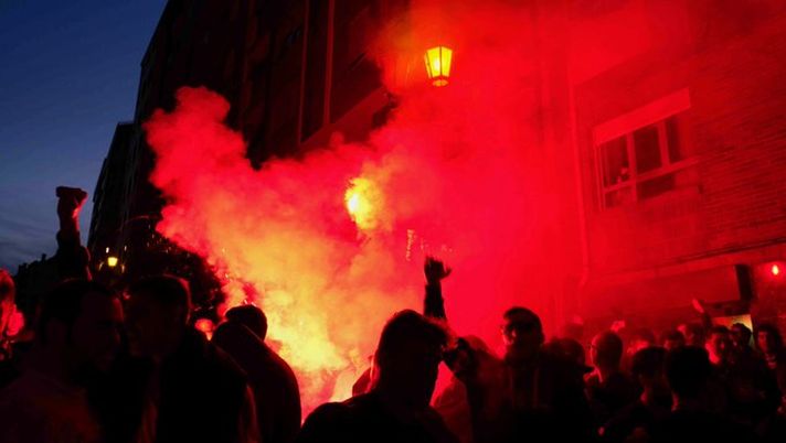 Ultras ai derby fra Gijon e Oviedo Ultras ai derby fra Gijon e Oviedo